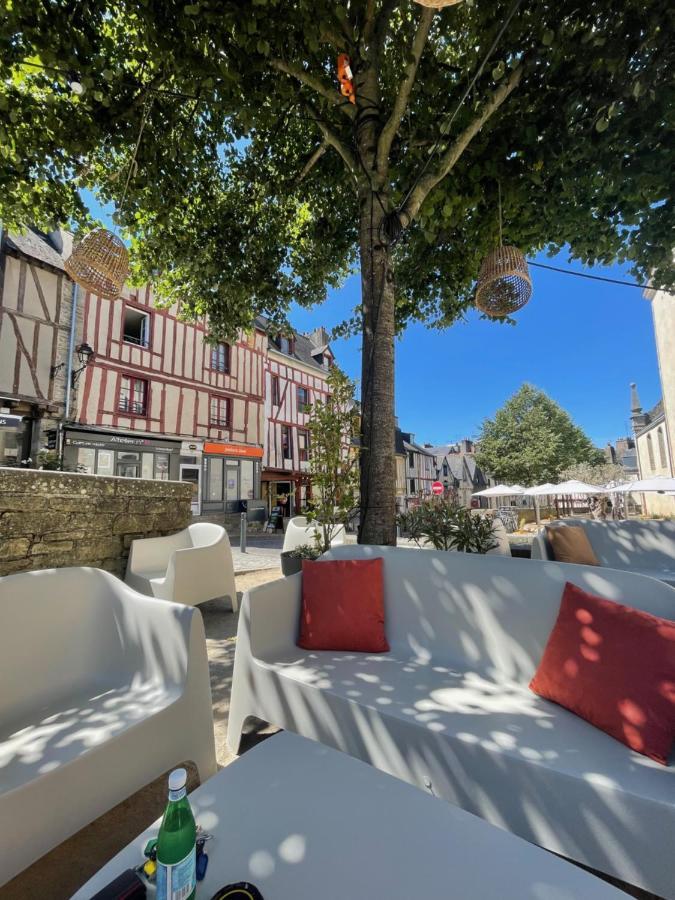 Le Patio, Coeur De Avec Garage Et Jardin Vannes